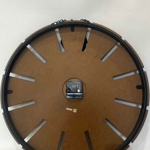 Wooden wall clock with Eiffel Tower theme 50cm used
