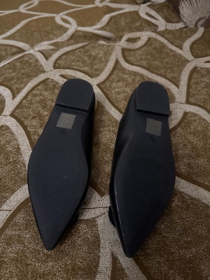 Women's black ballerina shoes size 36 like new