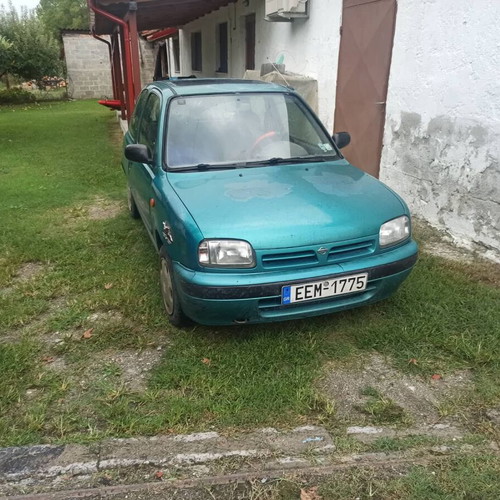 Nissan Micra used 950cc gas, manual, compact