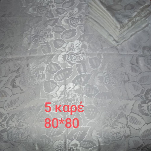 Table linens pack of 31 pieces like new