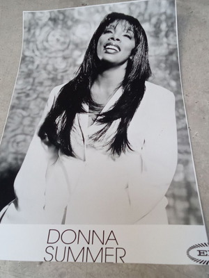 Donna Summer photo used, authentic from 1990s