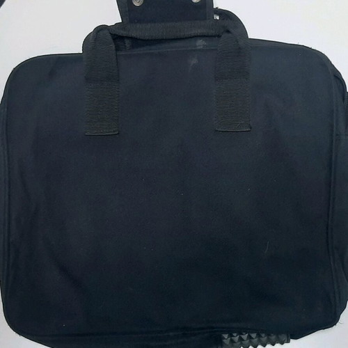 Shoulder bag like new, black laptop carrier