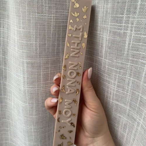 Nona Candle new in many colors and scents