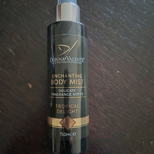 Donna Valente body mist tropical delight new
