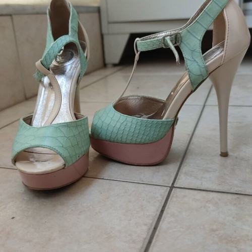 Axel women's high platform sandals like new, beige and pink, size 37