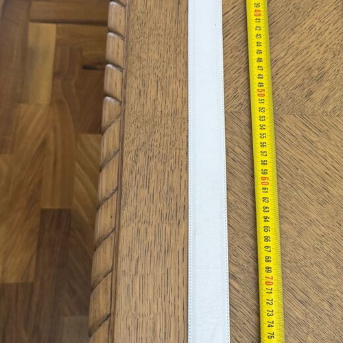 White Genny belt used