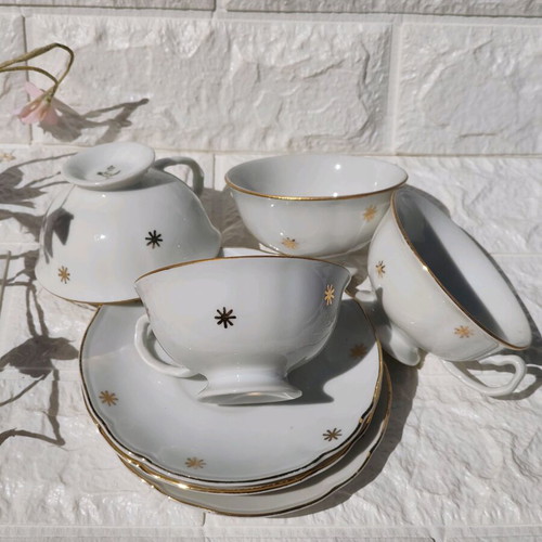 Porcelain coffee cups retro used, set of 4 cups and 3 saucers, Czechoslovakia