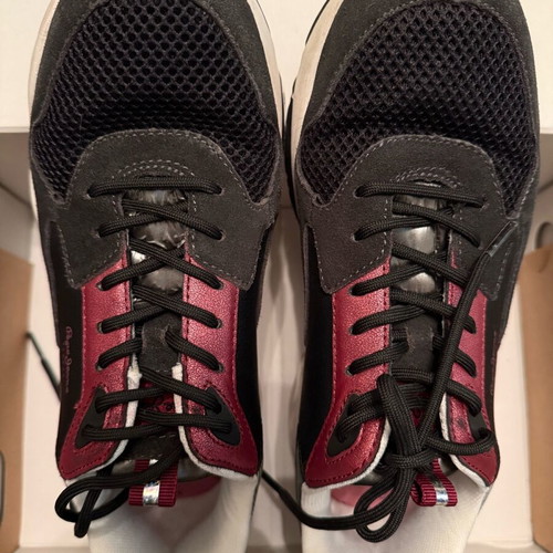 Pepe Jeans women's athletic shoes size 39 like new