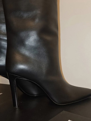YSL leather boots new, size 38.5, black