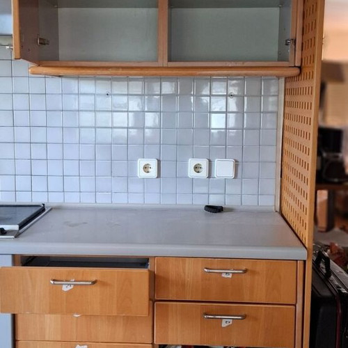 Miele Upper Cabinets and 2 Drawer Columns used