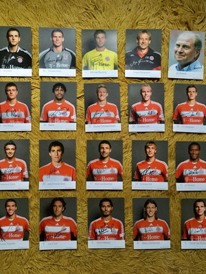 FC Bayern Munich 2008-2009 collectible cards with authentic player autographs