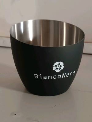 Νέα σαμπανιέρα Inox Bianco Nero