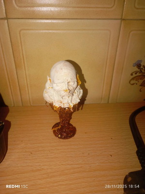 Pla decorative 12 cm height new