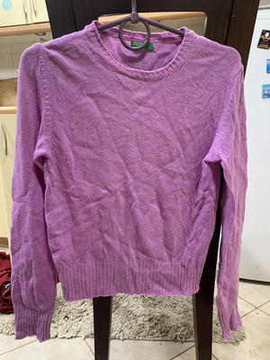 Benetton women's wool sweater used, 100% pure virgin wool, pink, size M