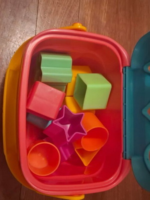 Learning shapes toy like new
