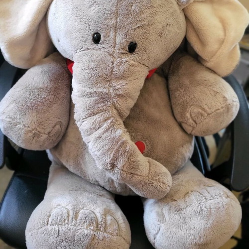 Nici elephant stuffed toy used in very good condition