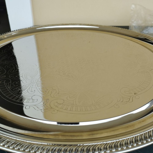 Serving tray buffet like new 32×32×9