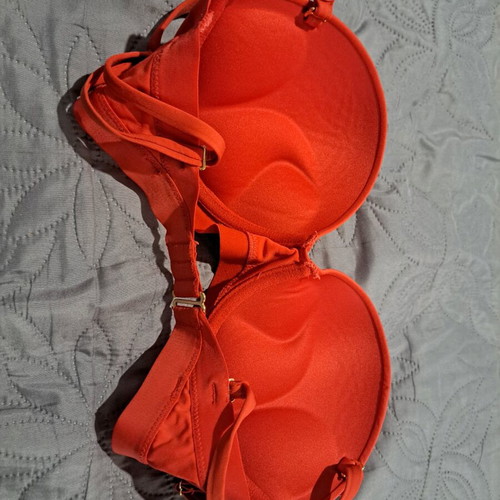 Balconette bikini top used, red, size S
