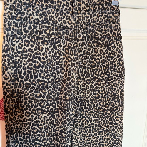 Leopard print jeans new XS