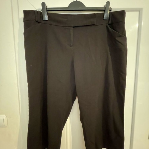 Inspire 3/4 length dress trousers used, size UK 18/EU 46