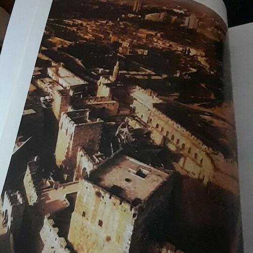 Odoiporiko Stous Agious Topous book like new