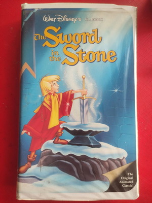 The Sword in The Stone (King Arthur) used English VHS