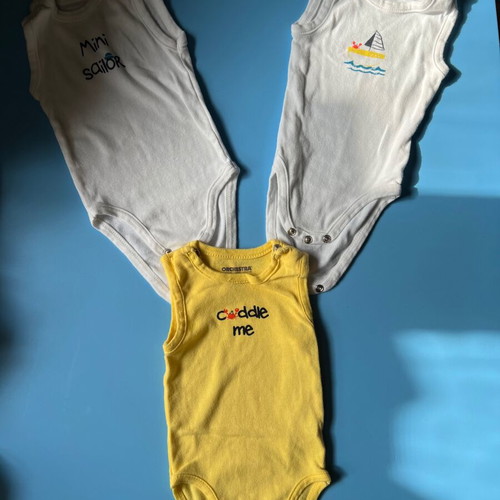 Baby bodysuits used, pack for 6-month-old boy