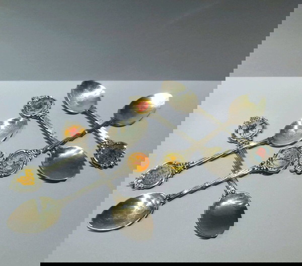 συλλεκτικά κουταλάκια * N.Zealand silver plated
