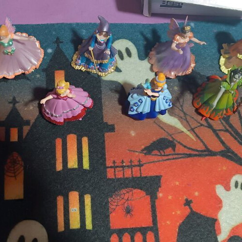 Princess figures like new, set