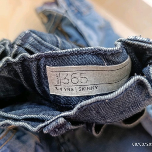 Boys' pants like new, pack of 7, H&M and Orchestra ages 3-4