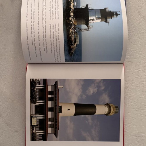 Lighthouses book new, English