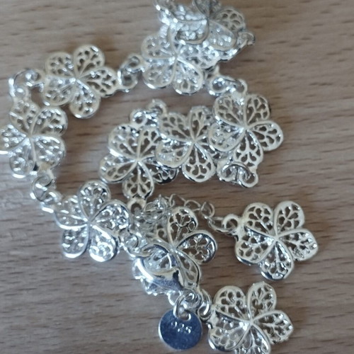 Elegance large floral silver bracelet