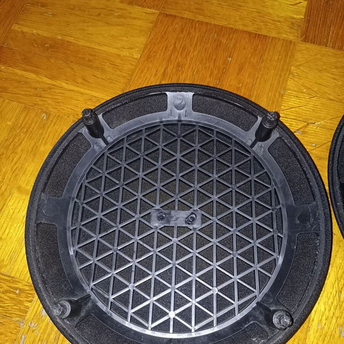 Philips speaker grilles used, large subwoofer