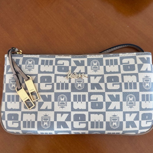 Kem clutch bag convertible to crossbody, beige and white