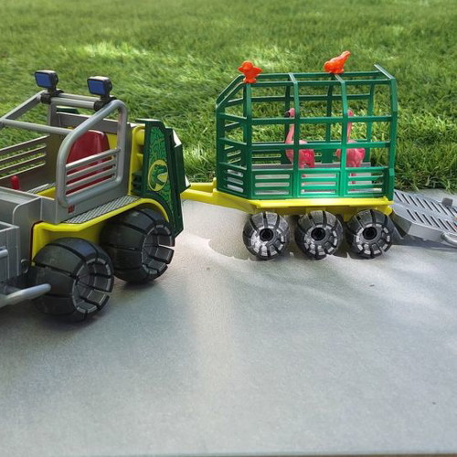 Playmobil wild animal transport vehicle used with extra equipment