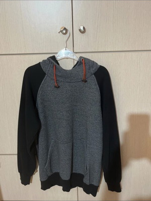 Πουλόβερ Abercrombie & Fitch γκρι σαν καινούργιο