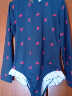 Swimsuit with long sleeves Pearl d azur like new