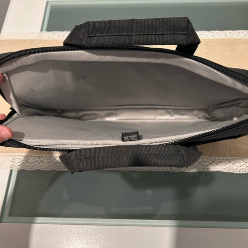 Tucano Work Out laptop shoulder/hand bag 13” - 14” like new, black and grey
