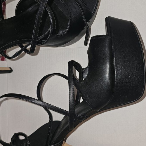 Bozikis Black Handmade High Heel Sandals Size 41 Like New