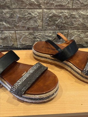 Black-brown platform sandals used, size 40