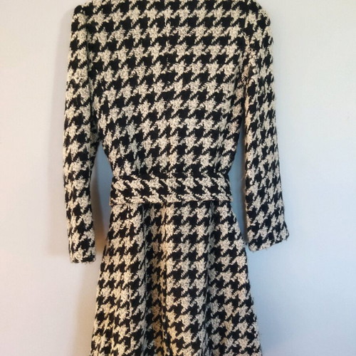 Knitted coat used in beige-black pattern size M