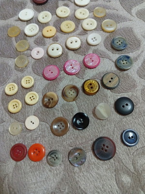 Buttons pack of 45, like new