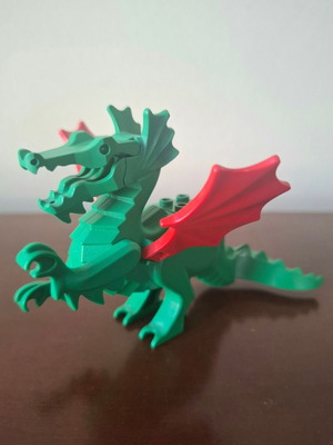 Lego Castle Classic Dragon Green like new