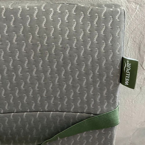 Wellpur ergonomic pillow for office chair
