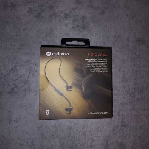 Motorola SP105 In-ear Bluetooth Handsfree like new, sweat resistant, black