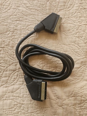 Scart cable male to male 1.3m like new
