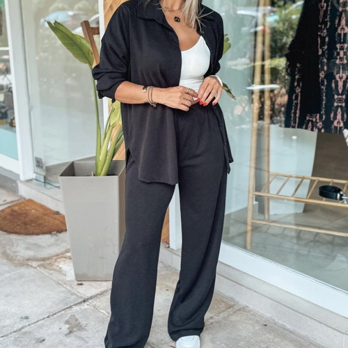Set of pants and shirt like new, black