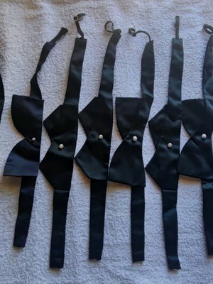 Black bow ties new, pack of 10 with pearl detail