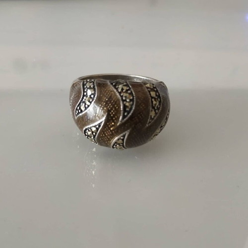 Silver ring 925 like new, size 17-18