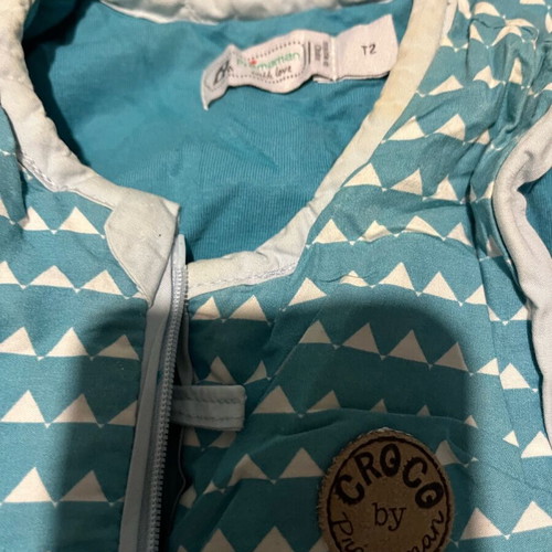 Sleeping bag made of poplin with removable sleeves and crocodile print like new